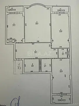 Satılır 3 otaqlı mənzil 154 m²