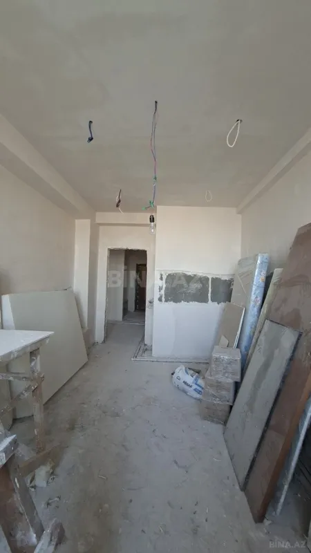 Satılır 3 otaqlı mənzil 154 m²