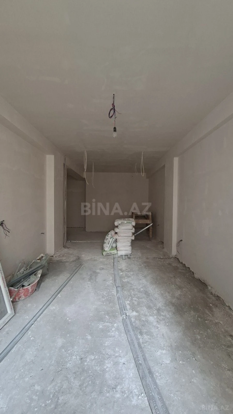 Satılır 3 otaqlı mənzil 154 m²