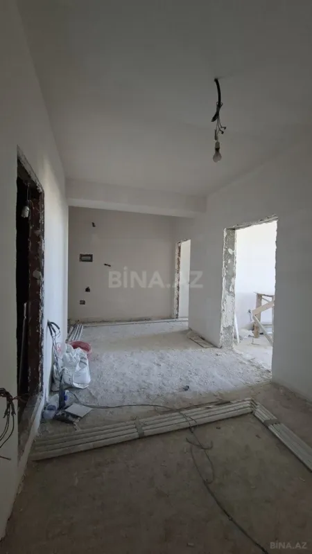 Satılır 3 otaqlı mənzil 154 m²