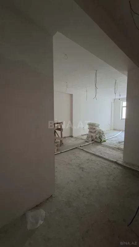Satılır 3 otaqlı mənzil 154 m²