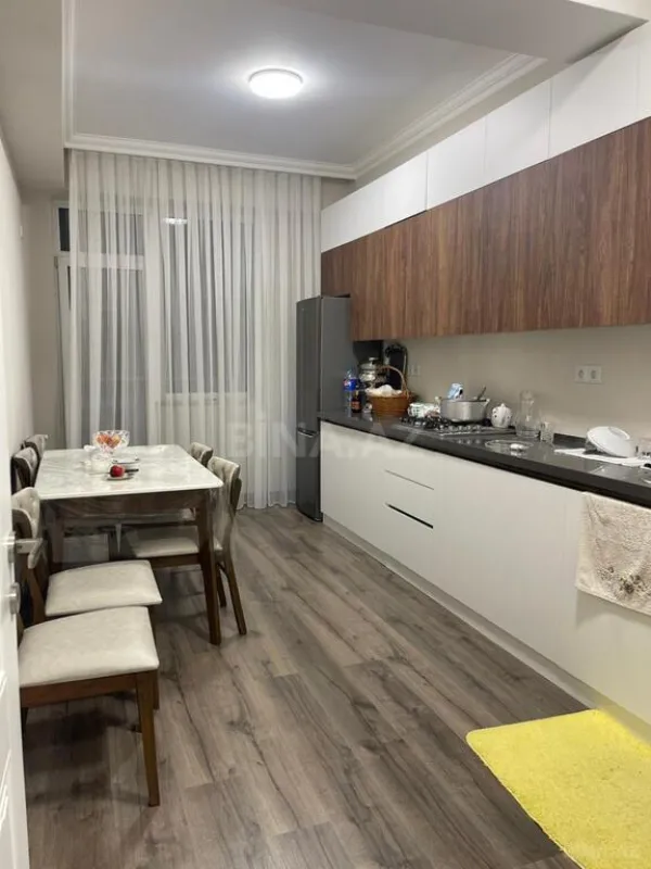 Satılır 3 otaqlı mənzil 100 m²