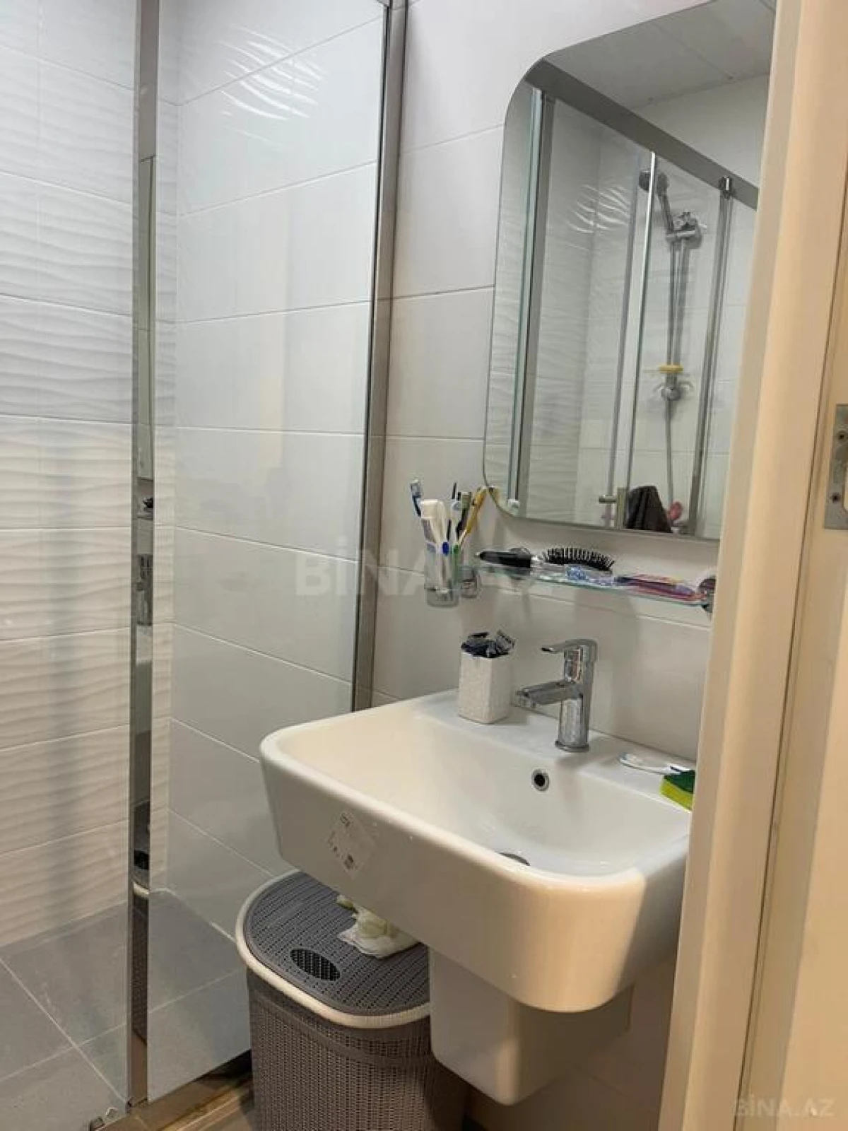 Satılır 3 otaqlı mənzil 100 m²