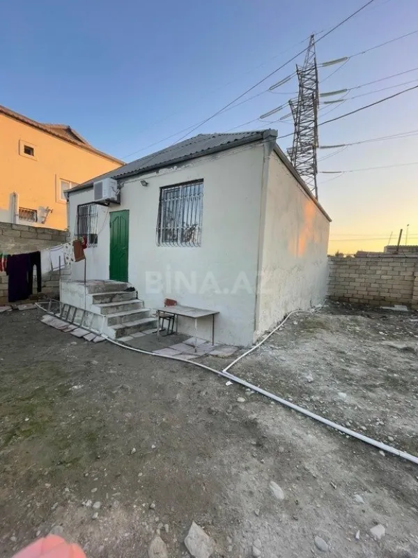 Satılır 3 otaqlı həyət evi 70 m²