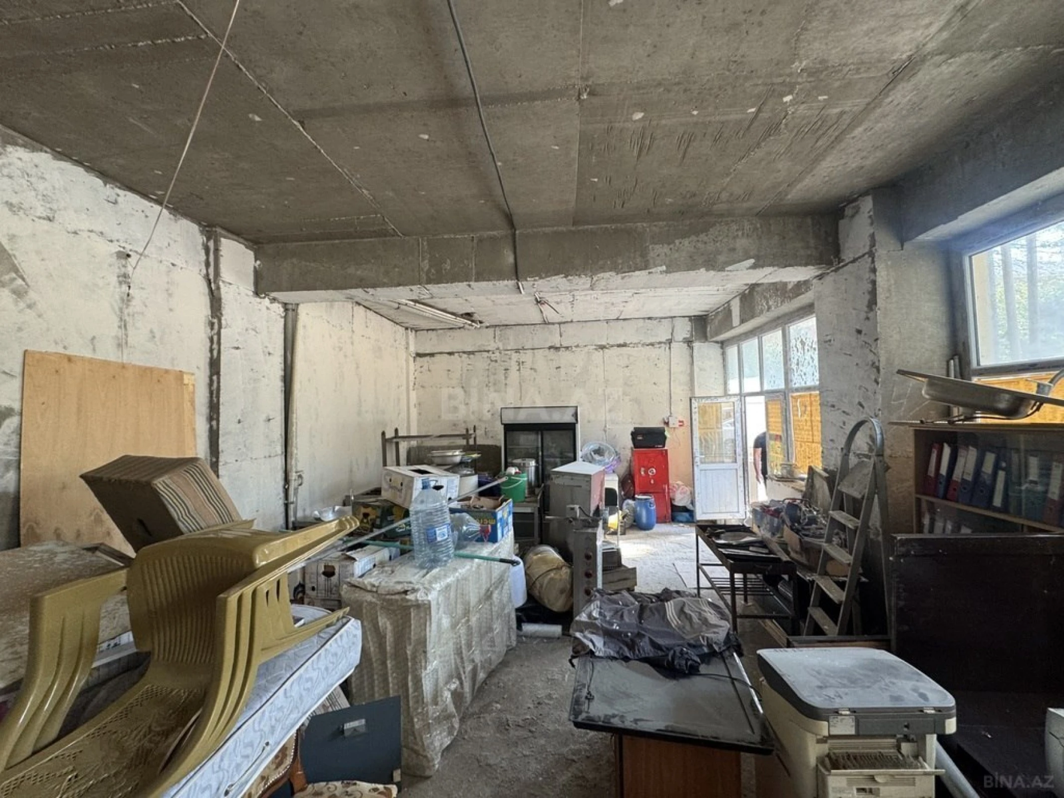 Satılır obyekt 600 m²