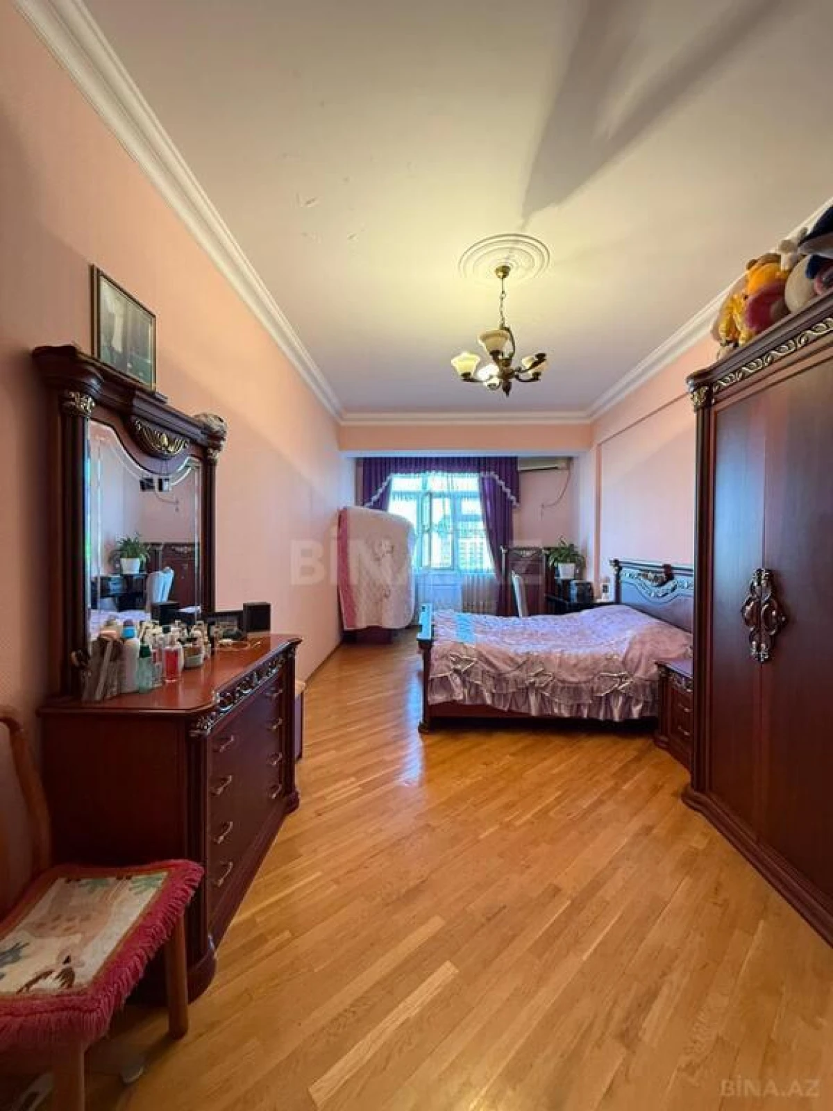 Satılır 3 otaqlı mənzil 160 m²
