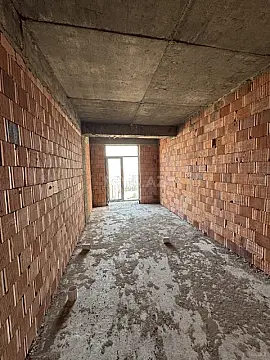 Satılır 3 otaqlı mənzil 114 m²