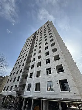 Satılır 3 otaqlı mənzil 114 m²