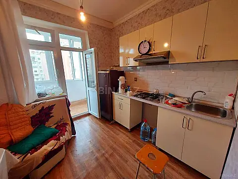 Satılır 3 otaqlı mənzil 85 m²