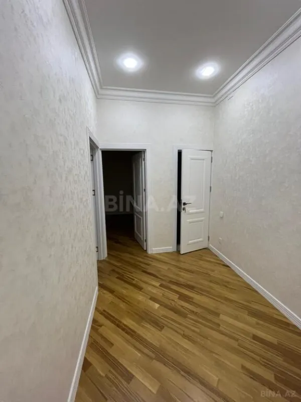 Satılır 2 otaqlı mənzil 75 m²
