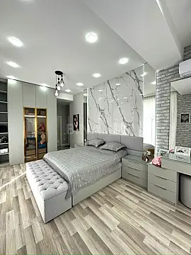 Satılır 4 otaqlı mənzil 127 m²