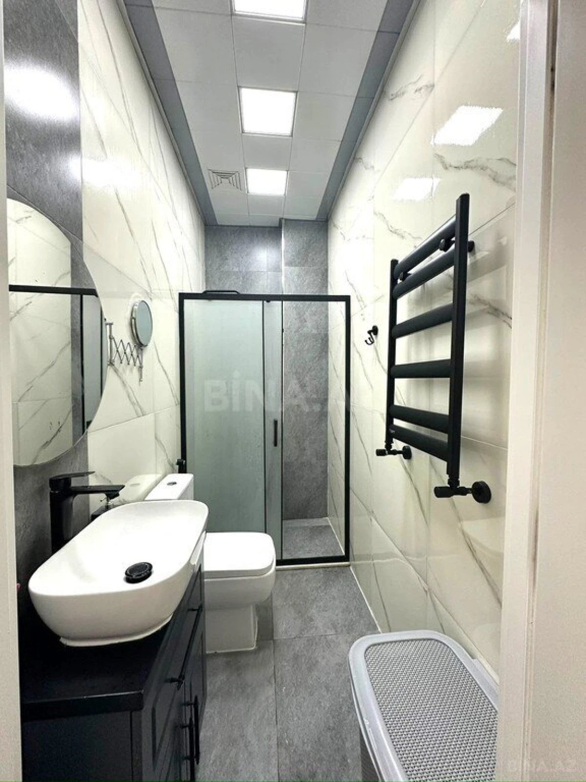 Satılır 4 otaqlı mənzil 127 m²