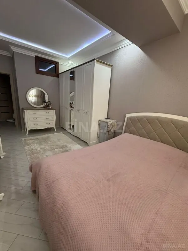Satılır 3 otaqlı mənzil 82 m²