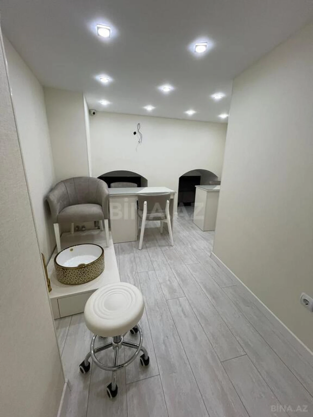 Kirayə verilir obyekt 110 m²