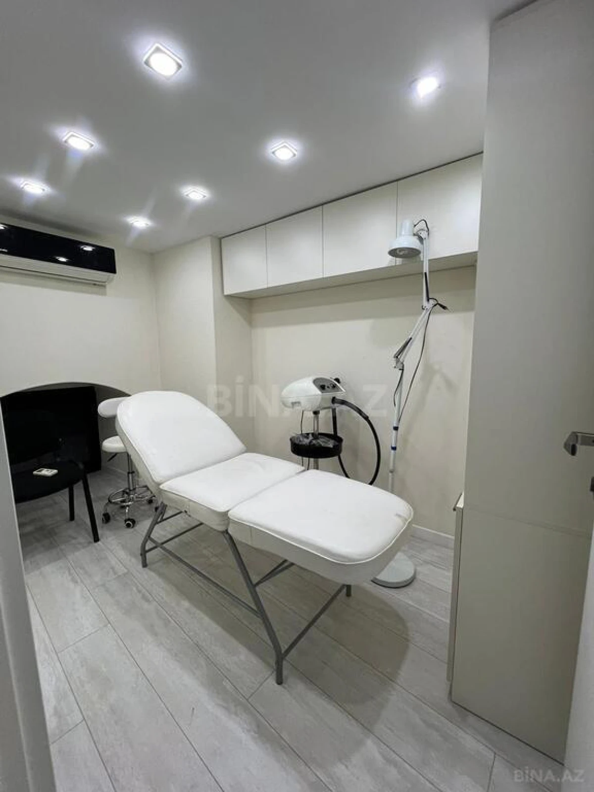 Kirayə verilir obyekt 110 m²