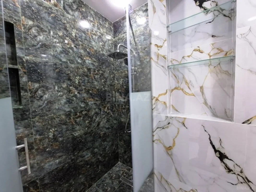 Satılır 2 otaqlı mənzil 77 m²