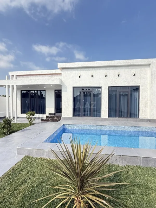 Satılır 4 otaqlı həyət evi 160 m²