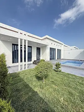 Satılır 4 otaqlı həyət evi 160 m²