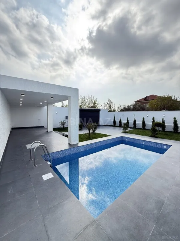 Satılır 4 otaqlı həyət evi 160 m²