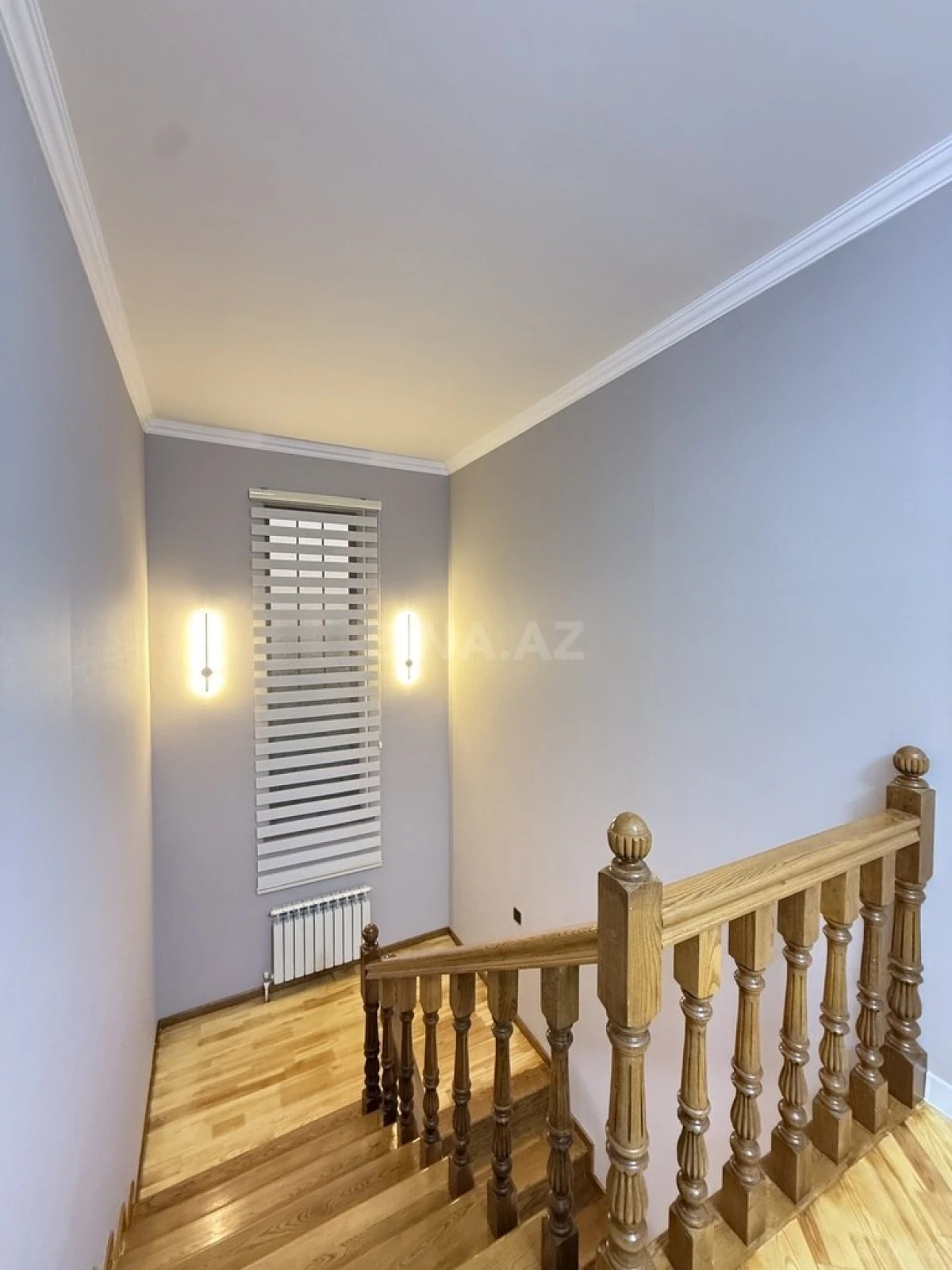 Satılır 6 otaqlı həyət evi 300 m²