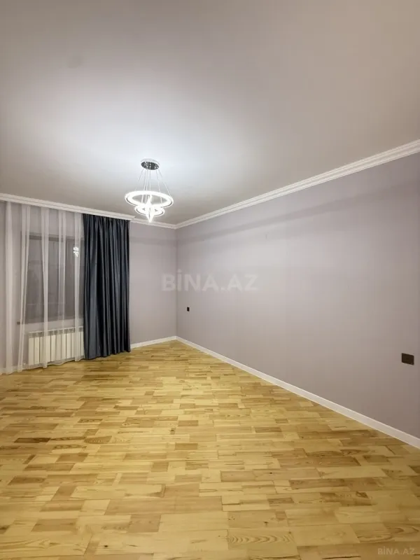 Satılır 6 otaqlı həyət evi 300 m²