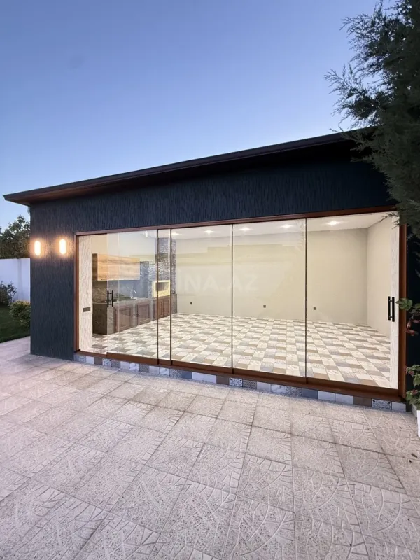 Satılır 6 otaqlı həyət evi 300 m²