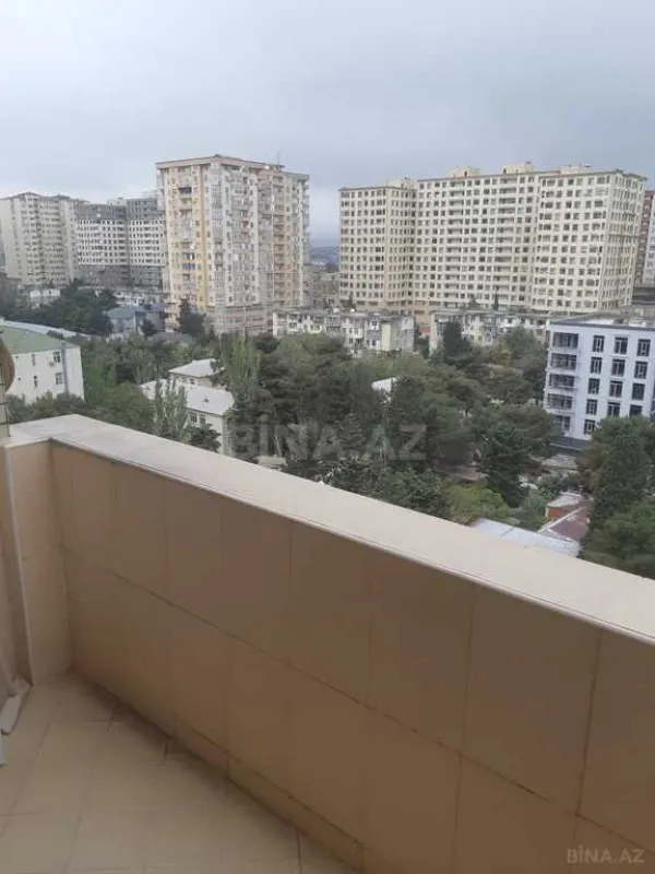 Satılır 2 otaqlı mənzil 88 m²