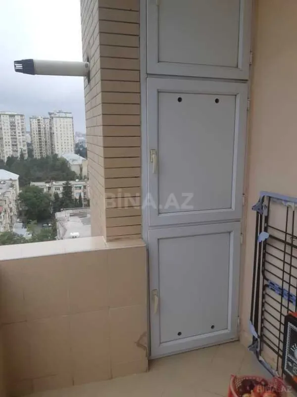 Satılır 2 otaqlı mənzil 88 m²