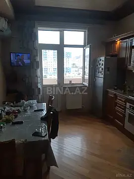 Satılır 2 otaqlı mənzil 88 m²