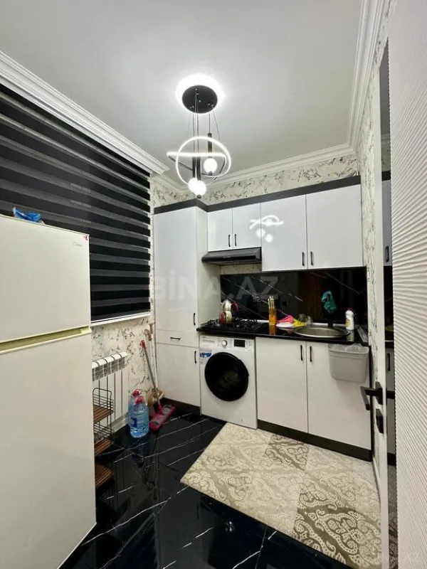 Satılır 2 otaqlı mənzil 58 m²