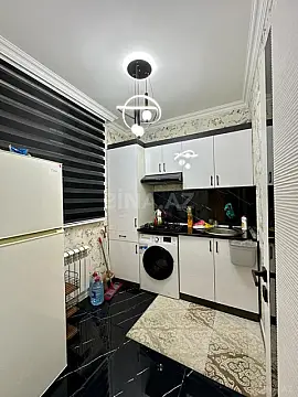 Satılır 2 otaqlı mənzil 58 m²