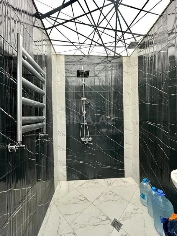 Satılır 2 otaqlı mənzil 58 m²