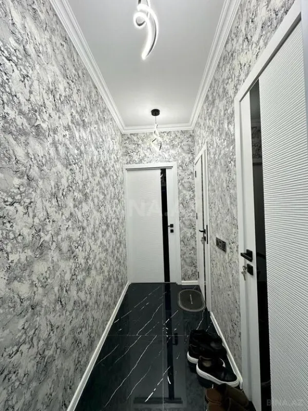Satılır 2 otaqlı mənzil 58 m²