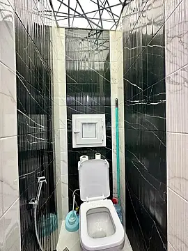 Satılır 2 otaqlı mənzil 58 m²