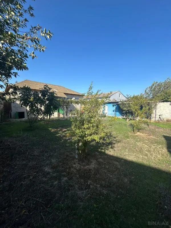 Satılır 3 otaqlı həyət evi 100 m²