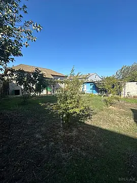 Satılır 3 otaqlı həyət evi 100 m²