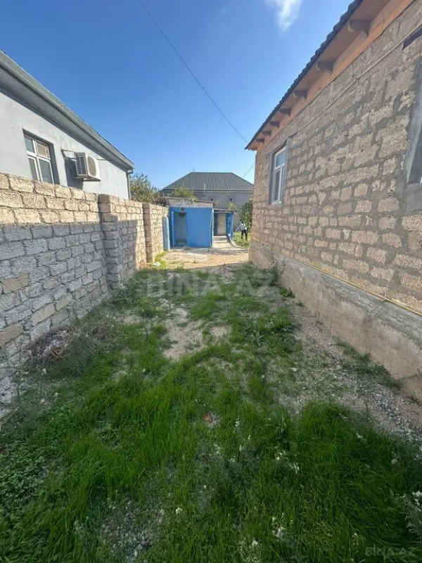 Satılır 3 otaqlı həyət evi 100 m²