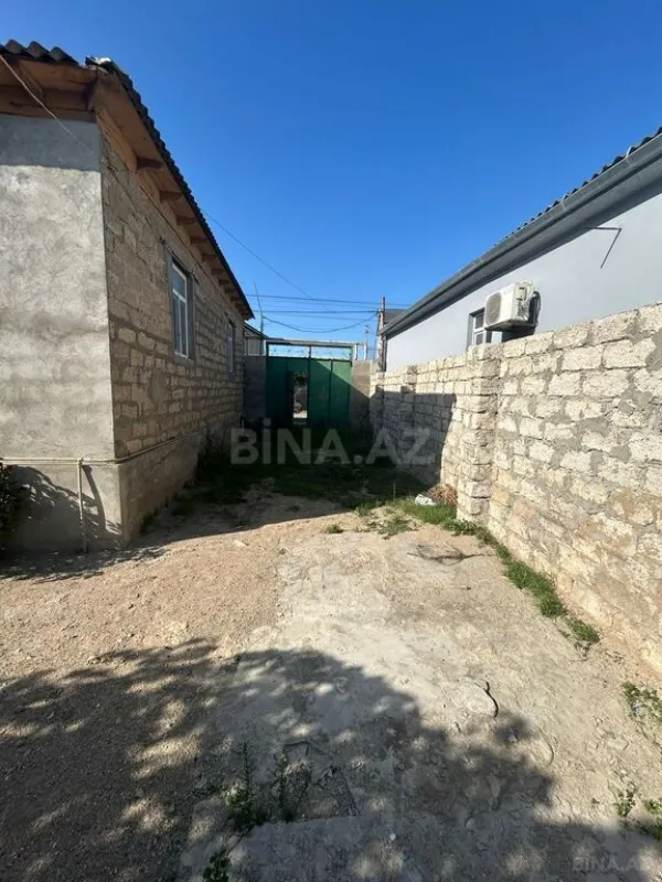 Satılır 3 otaqlı həyət evi 100 m²
