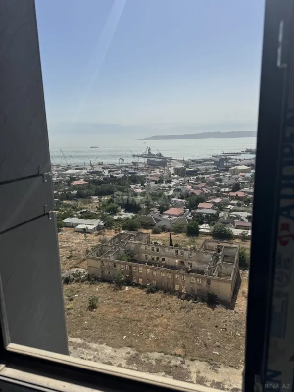 Satılır 2 otaqlı mənzil 108 m²