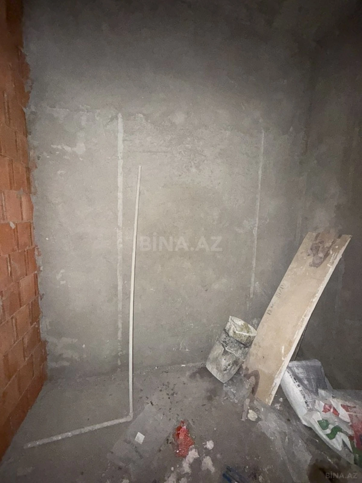 Satılır 2 otaqlı mənzil 110 m²
