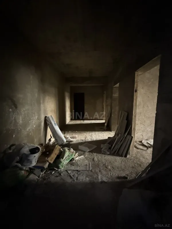 Satılır 2 otaqlı mənzil 110 m²