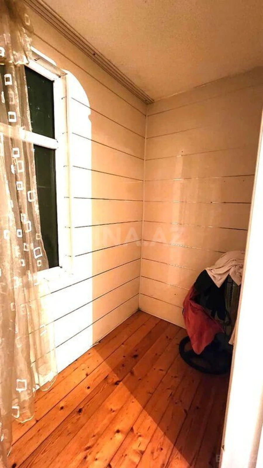 Satılır 3 otaqlı mənzil 110 m²