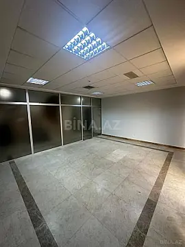 Kirayə verilir 1 otaqlı ofis 35 m²