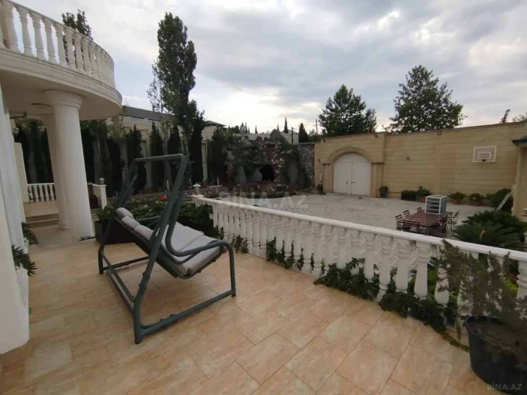 Kirayə verilir 4 otaqlı həyət evi 250 m²