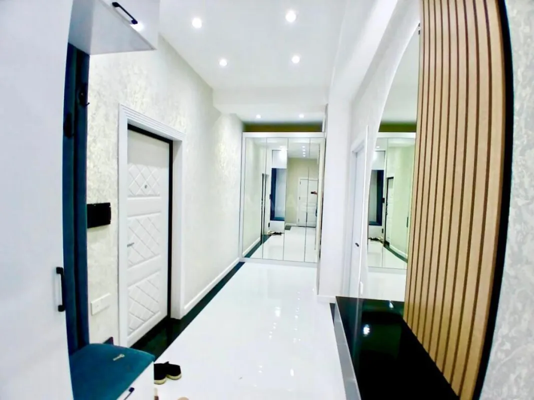 Satılır 2 otaqlı mənzil 85 m²