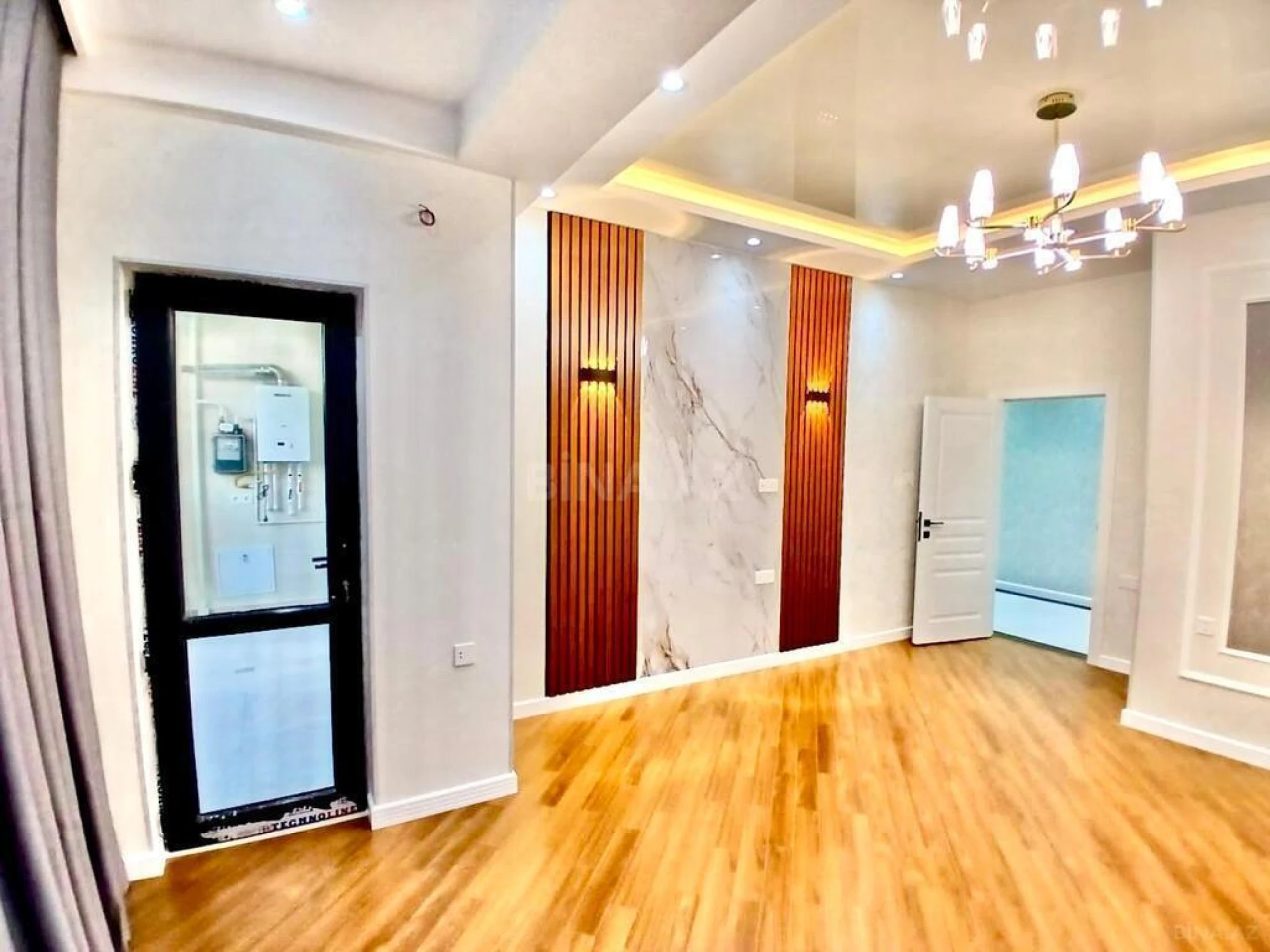 Satılır 2 otaqlı mənzil 85 m²