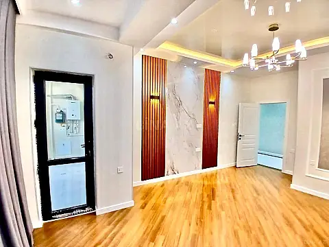 Satılır 2 otaqlı mənzil 85 m²