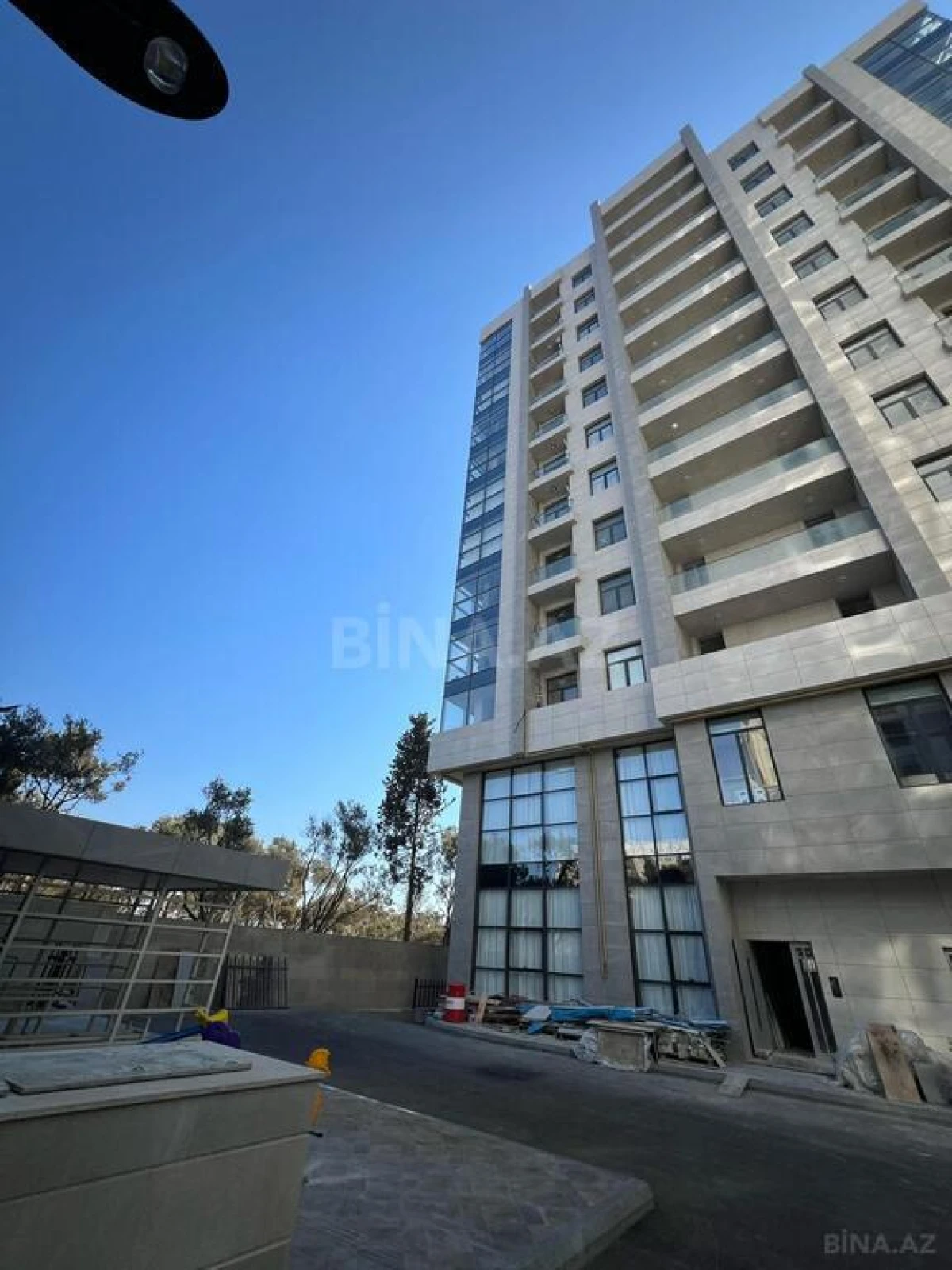 Kirayə verilir 2 otaqlı mənzil 80 m²