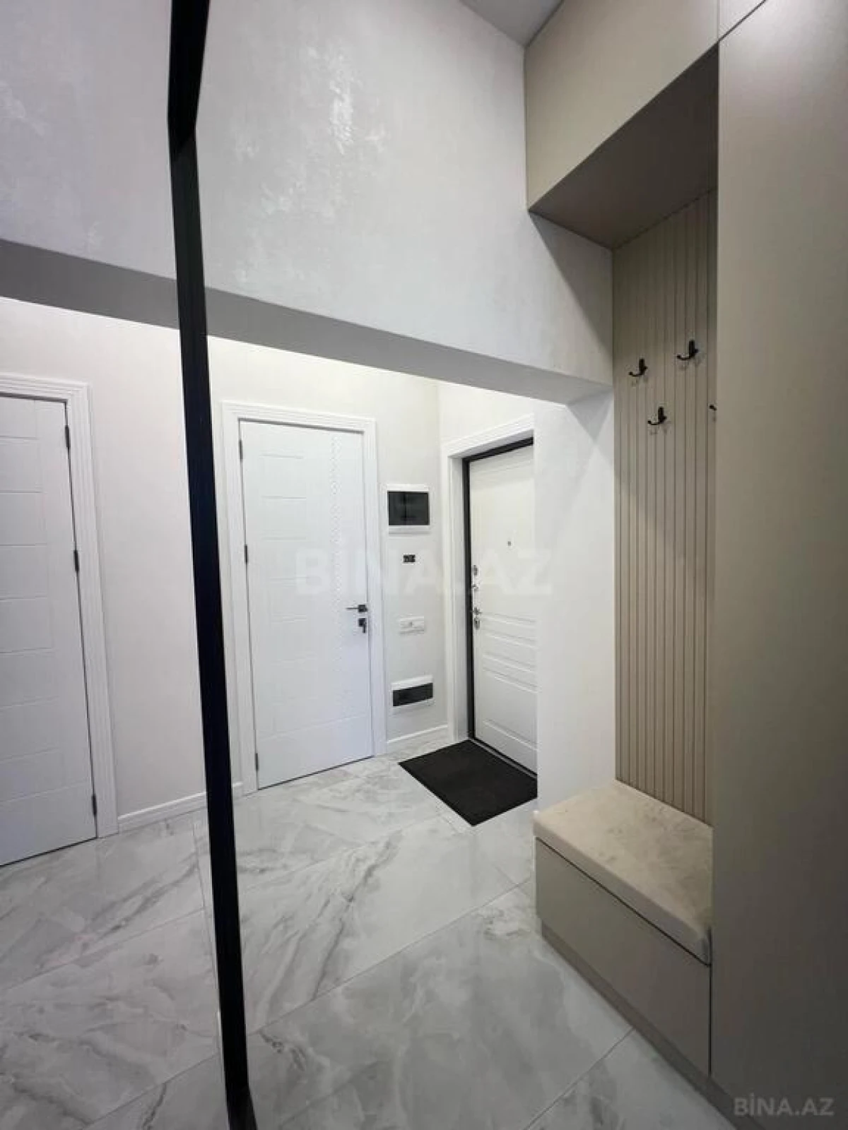 Kirayə verilir 2 otaqlı mənzil 80 m²