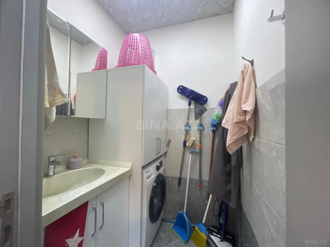 Satılır 3 otaqlı mənzil 120 m²